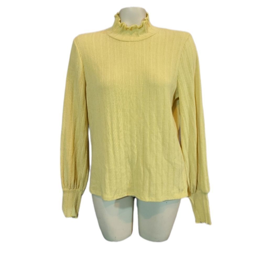 Essie Yellow Knit‎ Lettuce Edge Mock Neck Top Size XL
